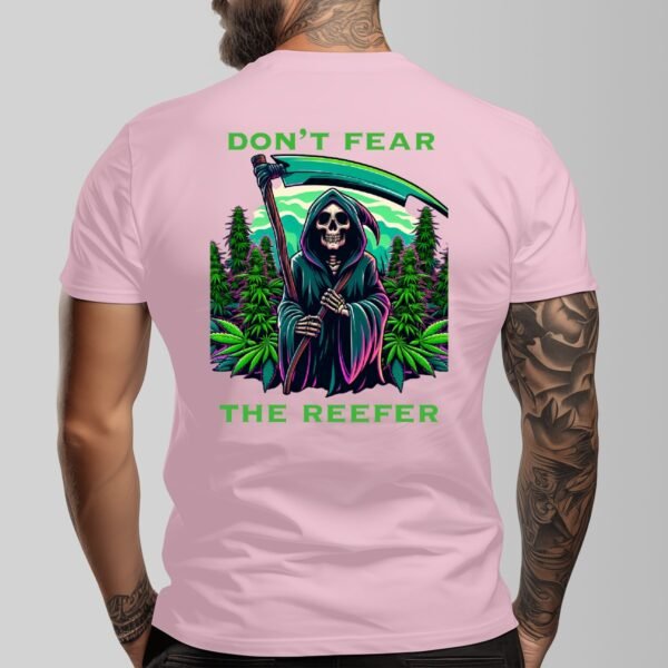 "Don't Fear the Reefer" Men's T-Shirt – Embrace the Chill Vibes!