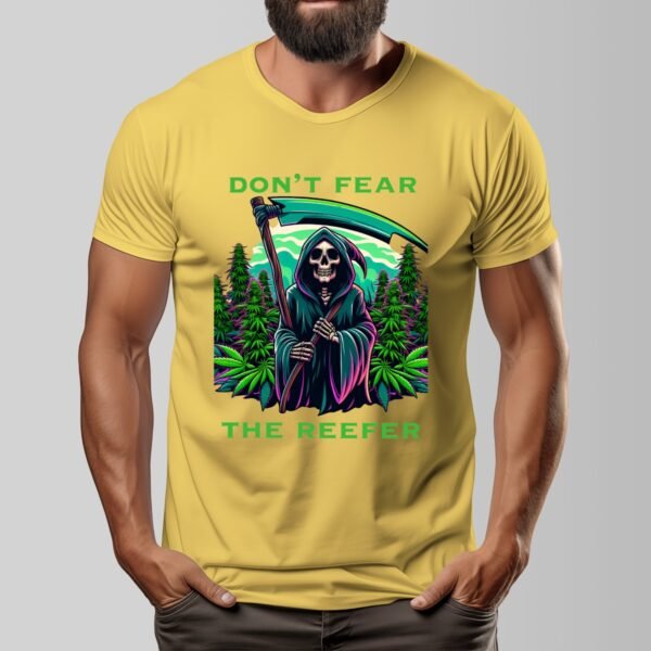 "Don't Fear the Reefer" Men's T-Shirt – Embrace the Chill Vibes!