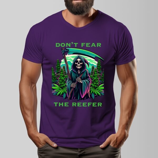 "Don't Fear the Reefer" Men's T-Shirt – Embrace the Chill Vibes!